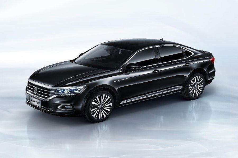 【星空体育官网】腾讯黑鲨游戏手机3屏幕首曝，主打“好看又好搓